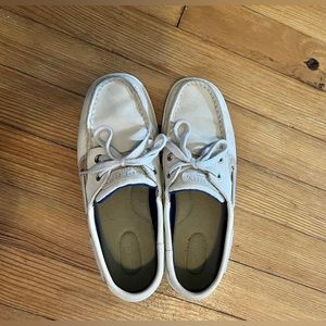 Women’s Worn Sperrys